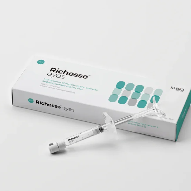 richesse-eyes-img richesse-eyes-img